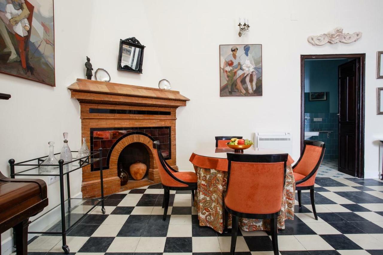 Suites Machado Sevilla Exterior foto