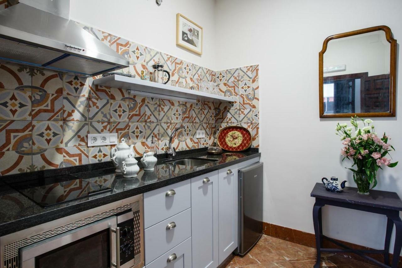 Suites Machado Sevilla Exterior foto